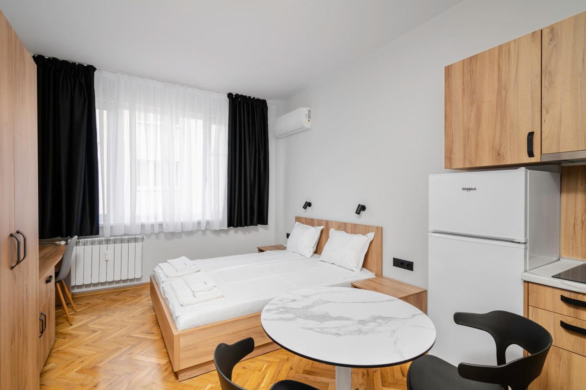 Cozy Flats Near Alexander Nevski Cathedral By Flat Mаnager Sofia Luaran gambar